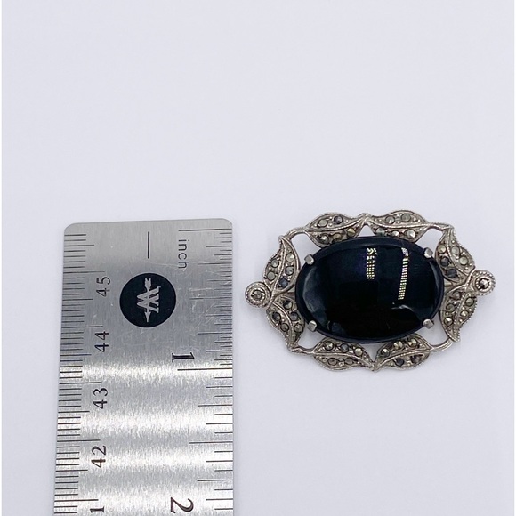 Vintage Art Deco Sterling Silver Marcasite & Black Onyx Brooch Pin - Picture 7 of 8